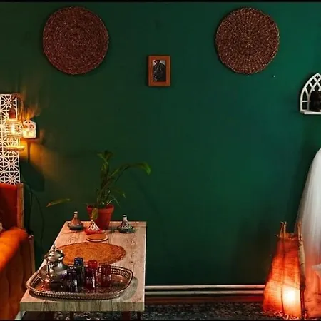 Проживание в семье Atlas With Shared Bathroom Братислава